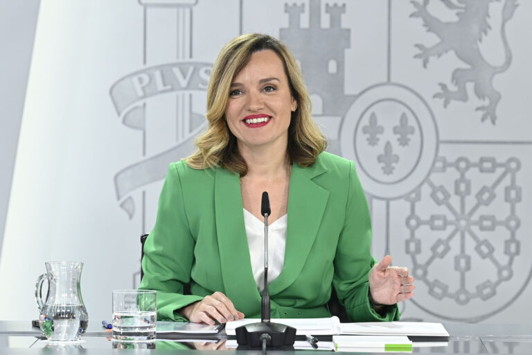La ministra de Educación, Formación Profesional y Deportes y portavoz del Gobierno, Pilar Alegría, durante la rueda de prensa posterior al Consejo de Ministros.