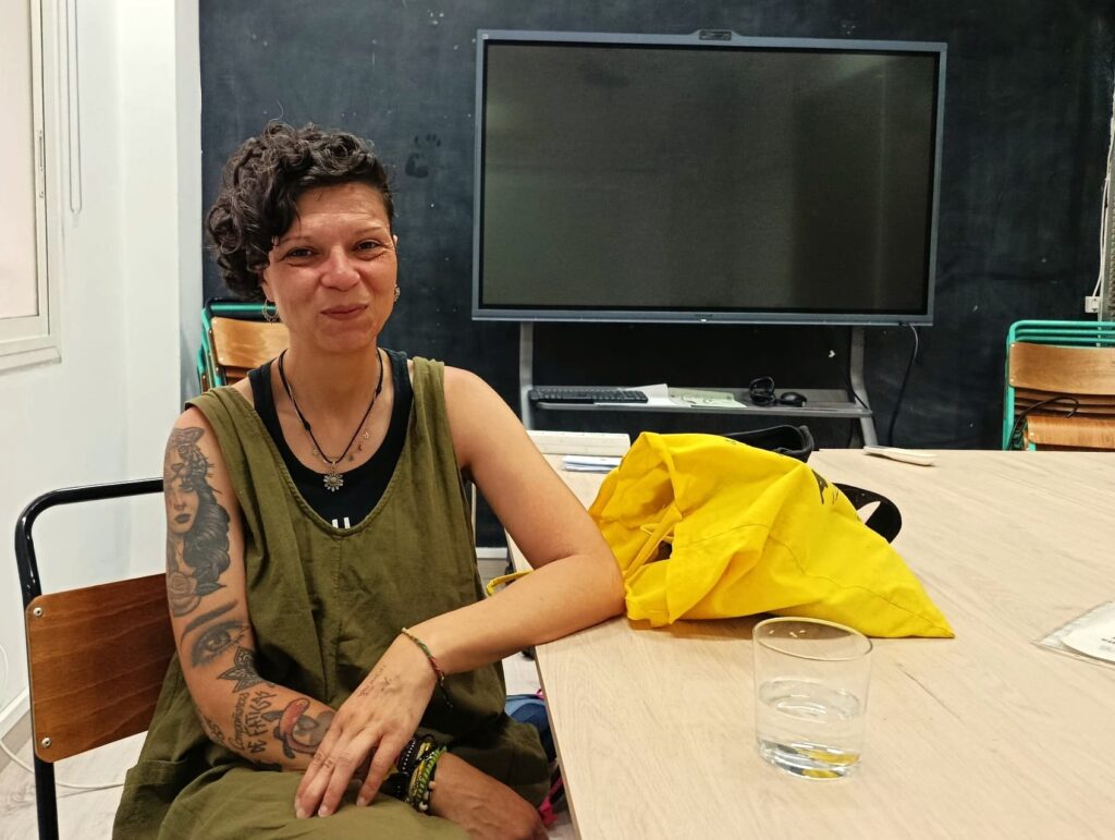 Rosa Marín, representante de la Plataforma Laboral de Educación Infantil (PLEI) posa mirando a cámara