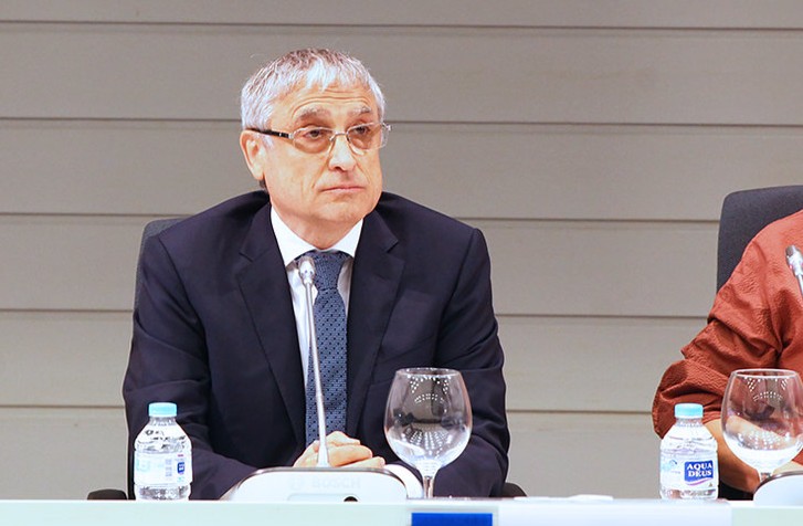 OpiniónDe mierda hasta el cuello